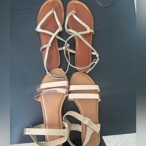 Strappy Sandals in Tan and Gold